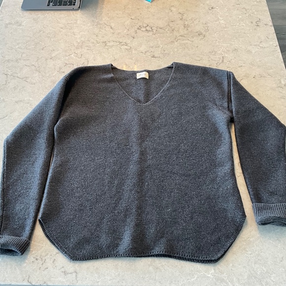 Wilfred Free 100% Merino wool v-neck sweater in thick wool - size M - Picture 7 of 8